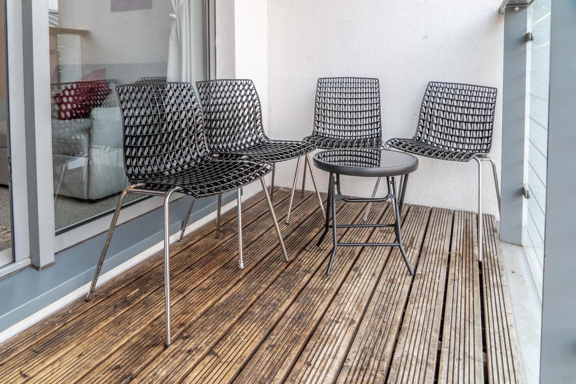 Central Suite Near Mailbox, King Bed, Ping Pong, Netflix, Sleeps 4 Μπέρμιγχαμ Εξωτερικό φωτογραφία