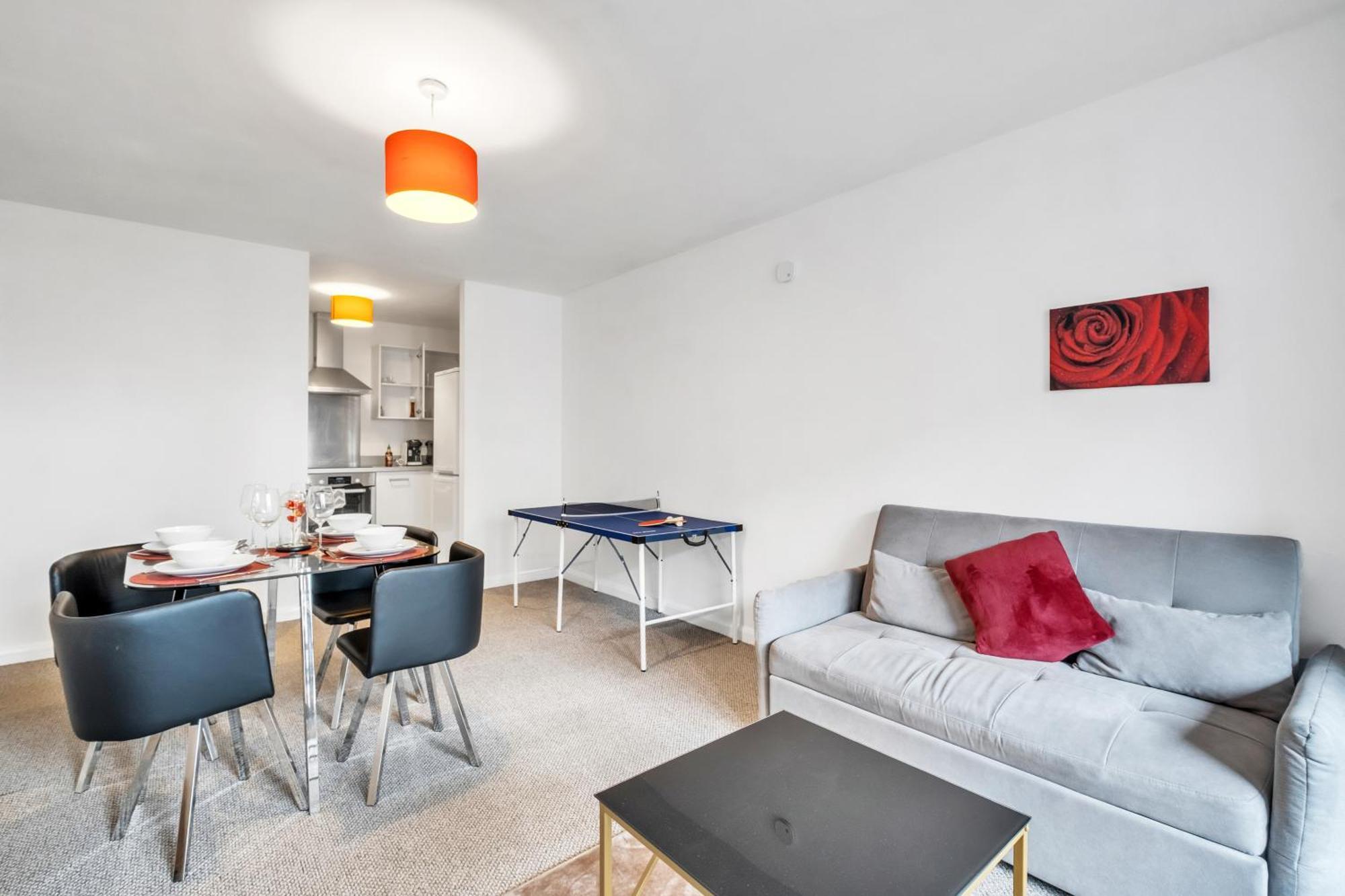 Central Suite Near Mailbox, King Bed, Ping Pong, Netflix, Sleeps 4 Μπέρμιγχαμ Εξωτερικό φωτογραφία