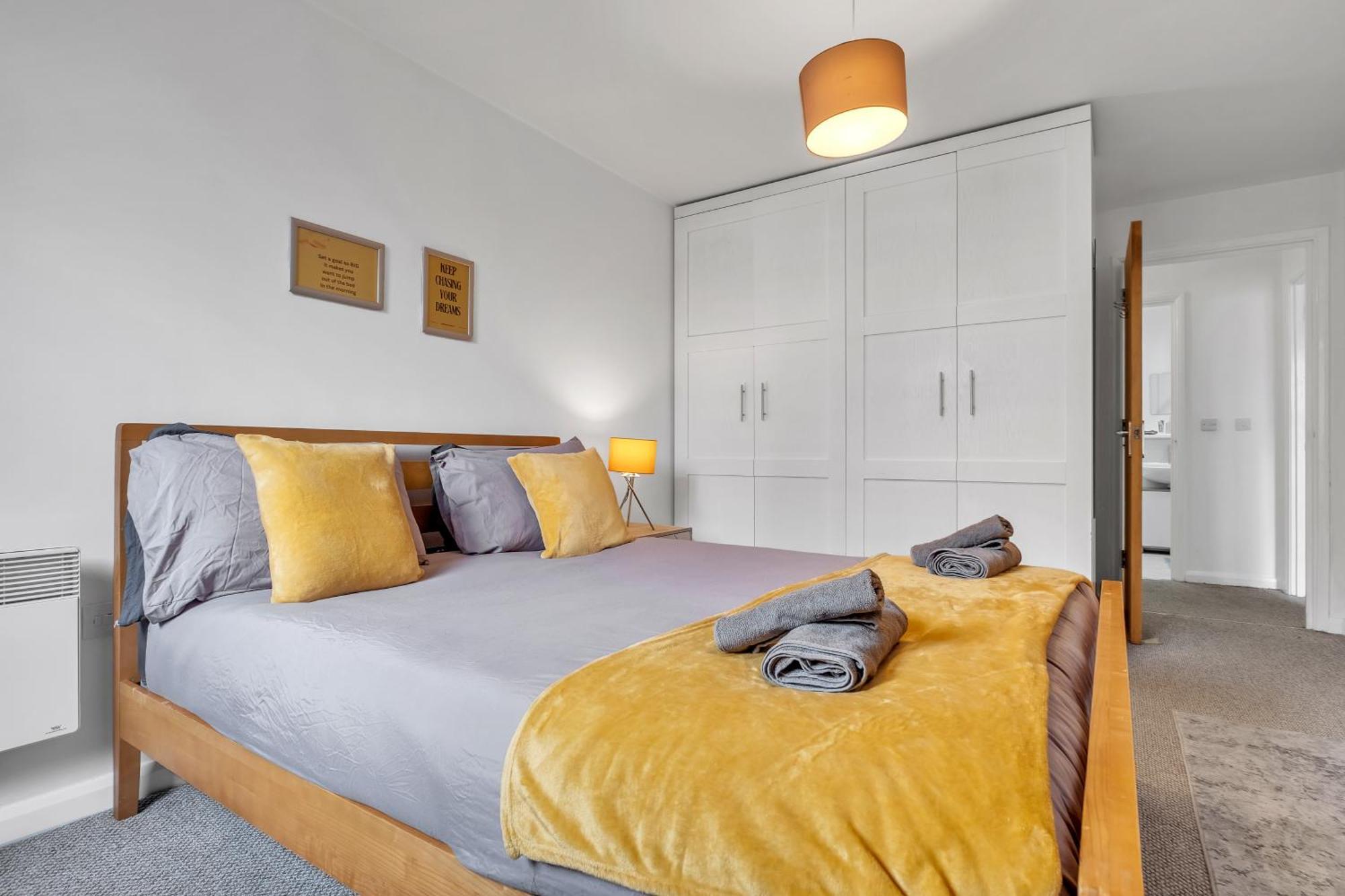 Central Suite Near Mailbox, King Bed, Ping Pong, Netflix, Sleeps 4 Μπέρμιγχαμ Εξωτερικό φωτογραφία